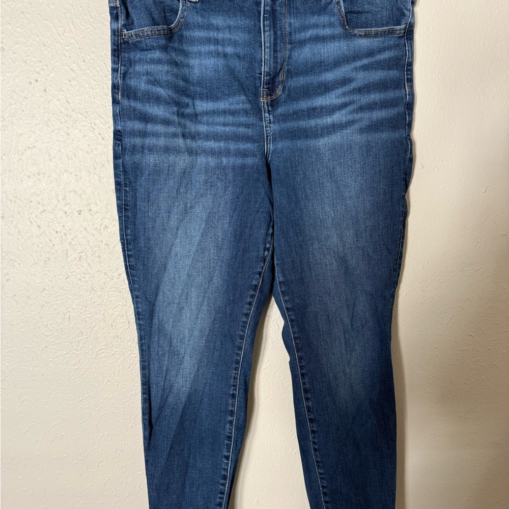 American Eagle Outfitters Medium Blue Skinny Jeans